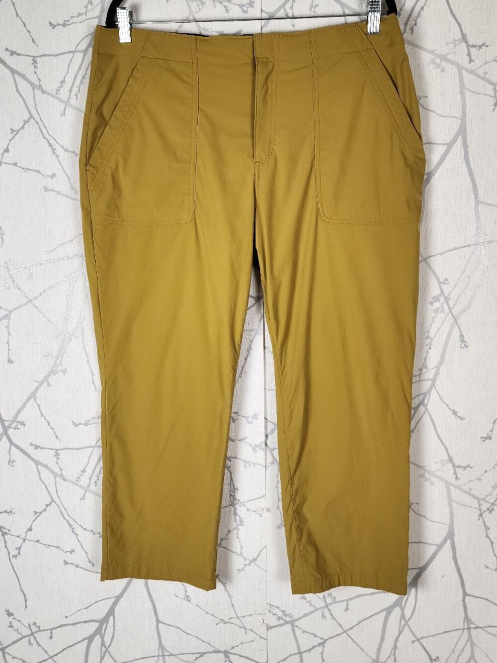 Eddie Bauer Yellow Nylon Stretch High Rise Capri